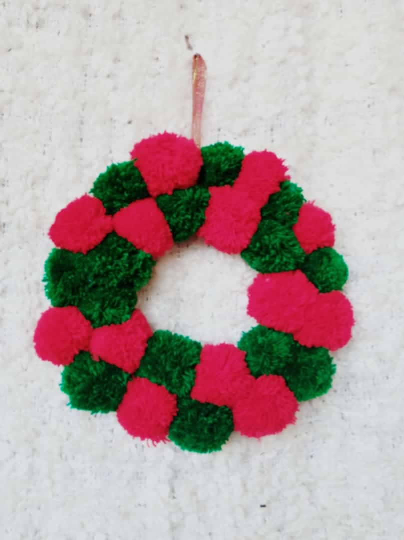 Green and Red bubble Yarn