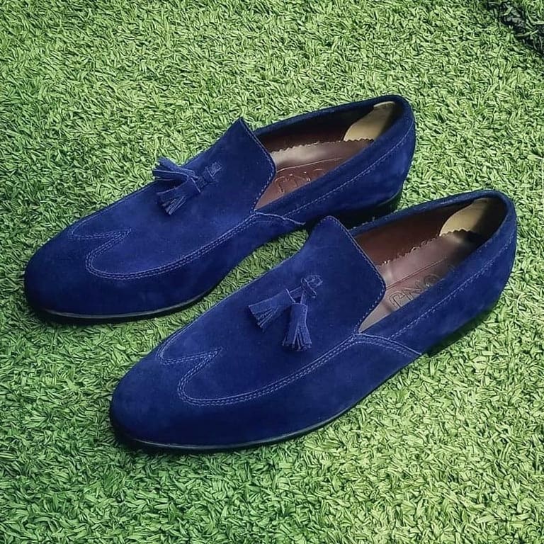 SUEDE SHOES